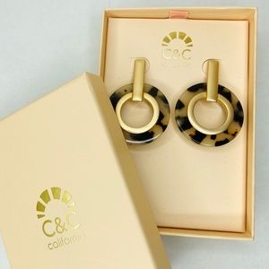 5/$25 C&C tortoiseshell matte gold dangle earrings tortoise marble free shipping